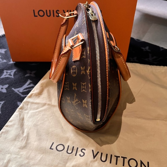 Vintage Louis Vuitton Monogram Ellipse PM - Picture 14 of 16